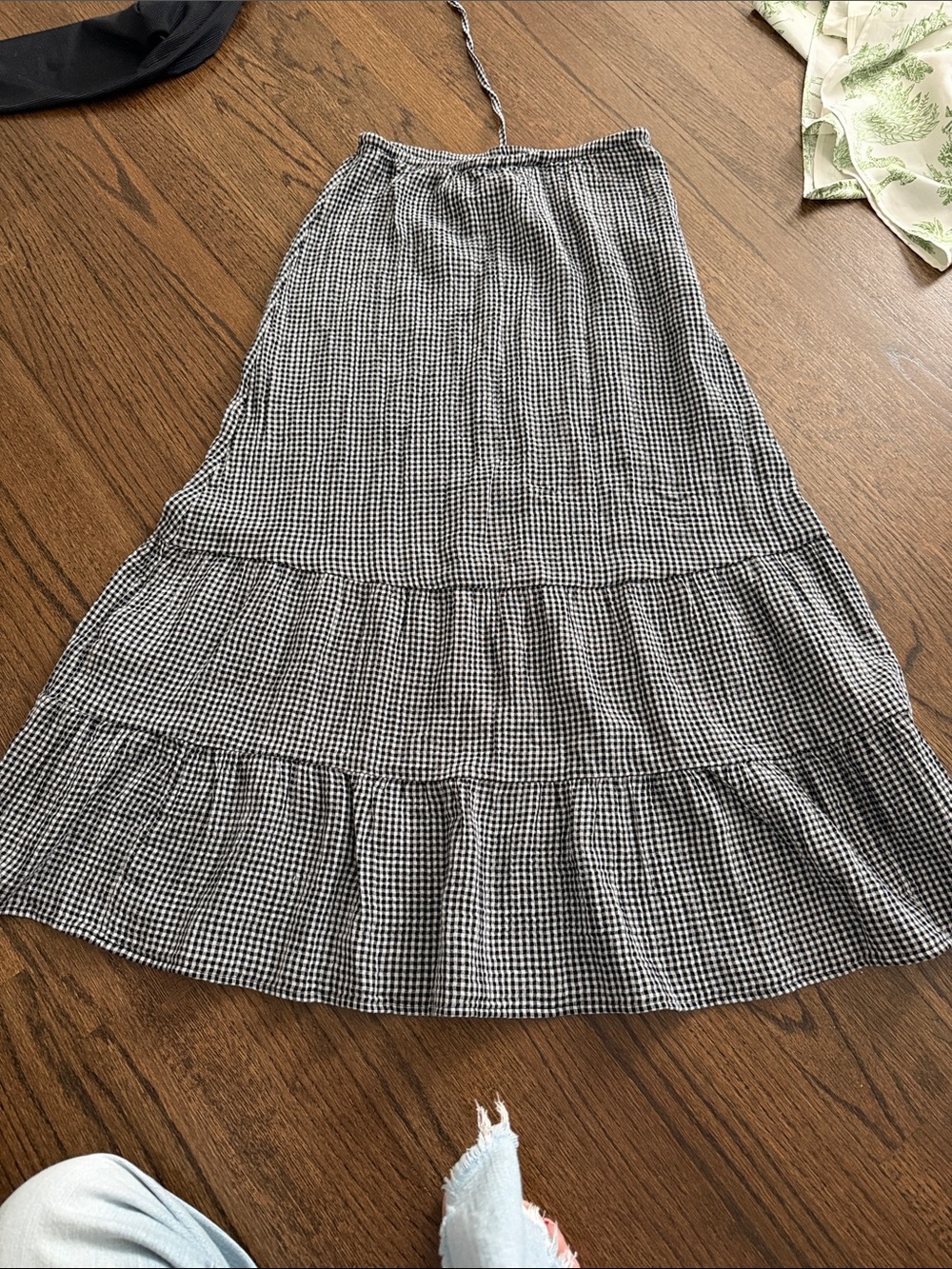 GAP Black and White Gingham Tiered Maxi Skirt - Picture 6 of 6